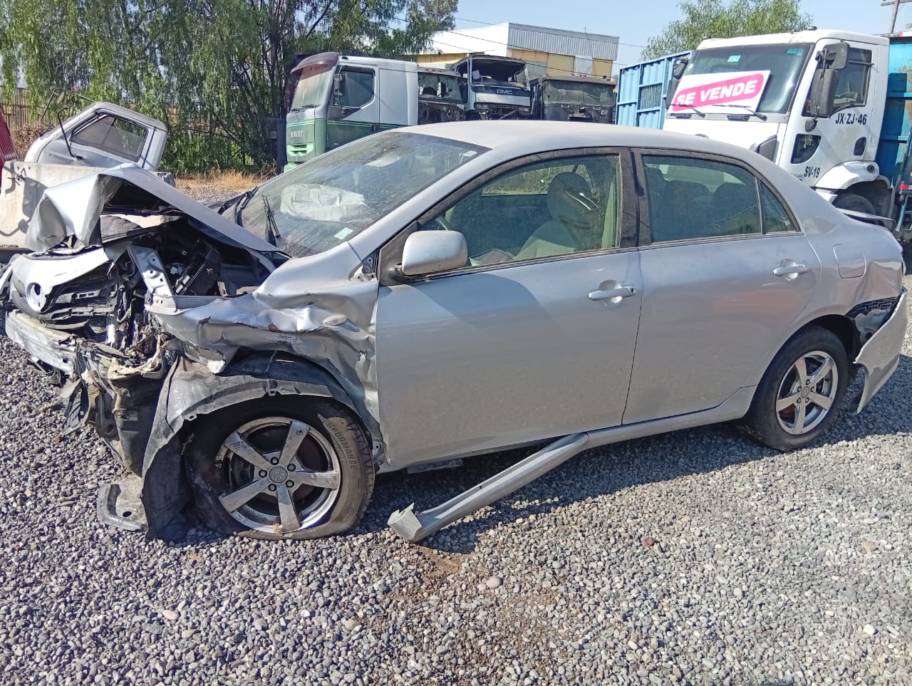  Toyota COROLLA GLI 2010    EN DESARME
